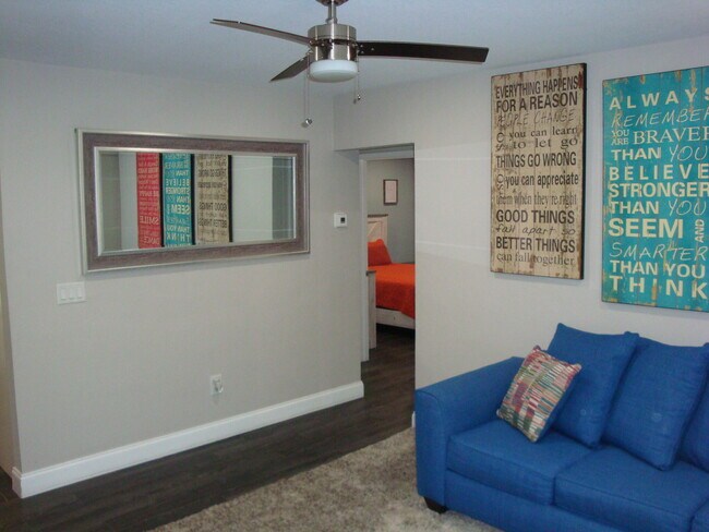 Photo - 31 NE 48th Ct