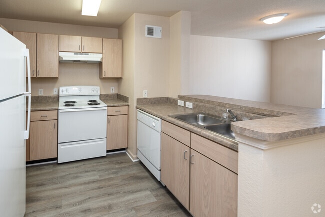 1HAB, 1BA, 572SF, cocina - Madison Manor Apartments