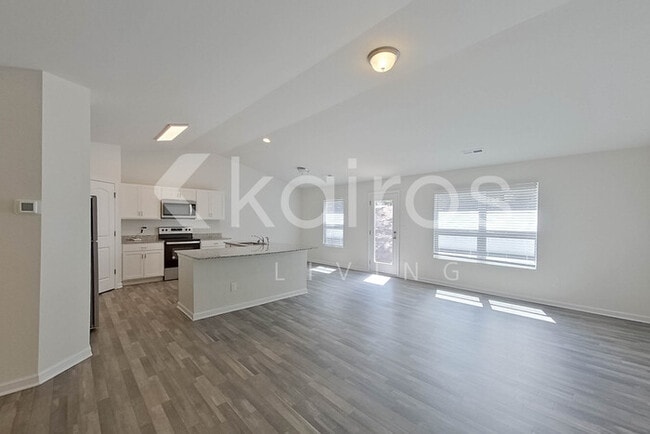 Photo - 1151 Silvertrace Dr