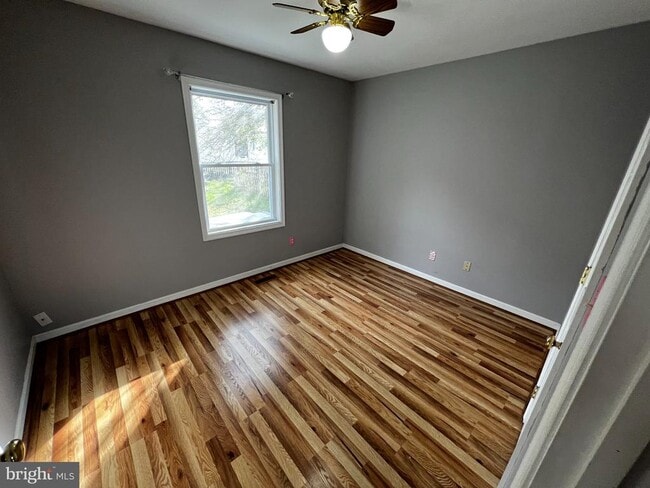 Photo - 8480 Ashby Ave
