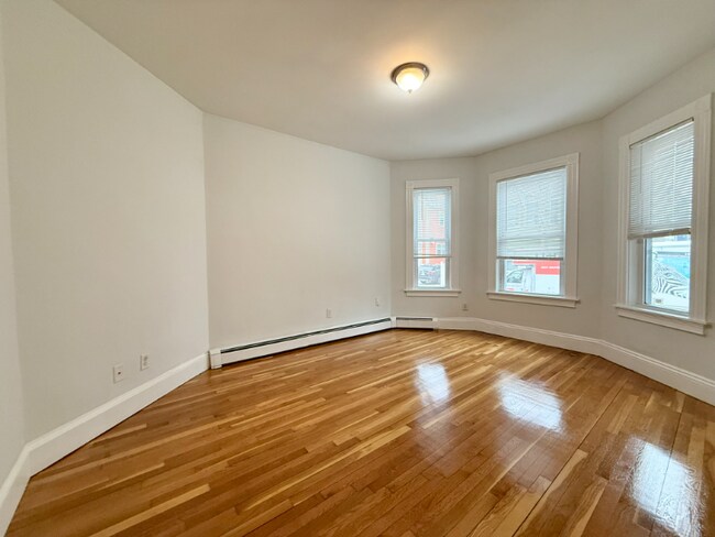 Photo - 15 Romsey St Unit 2