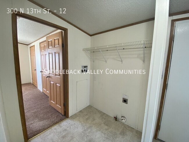 Photo - 300 N 13th St