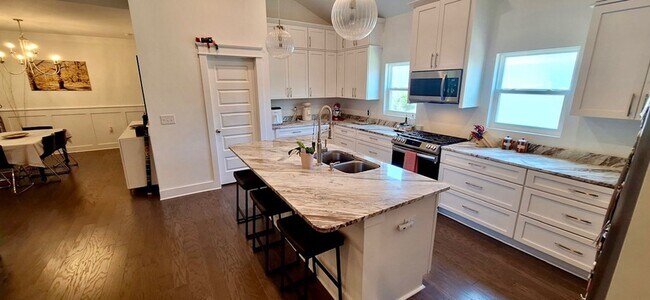 Photo - 130 Gulf Coast Cir