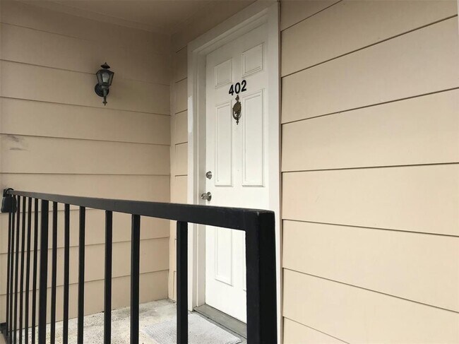 Photo - 2800 Jeanetta St Unit 402