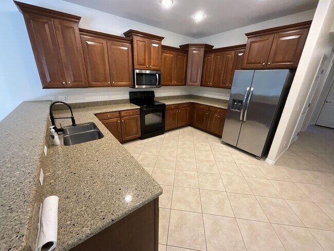 12470 Rock Ridge Ln