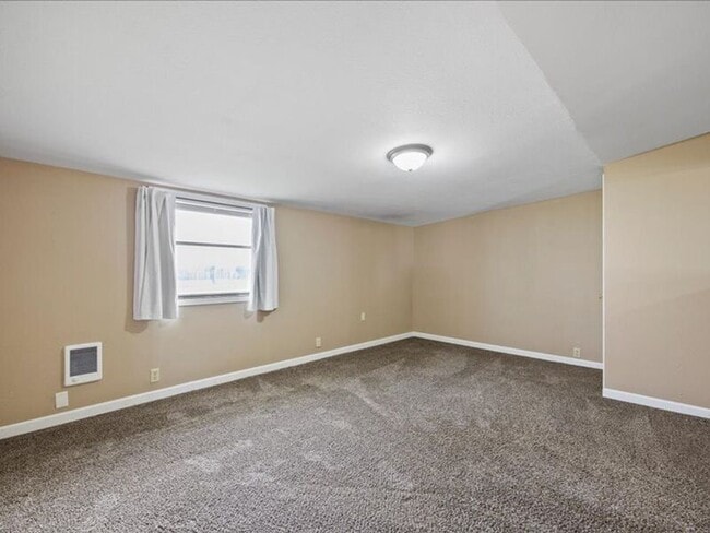 Photo - 800 N Irving St Unit 3