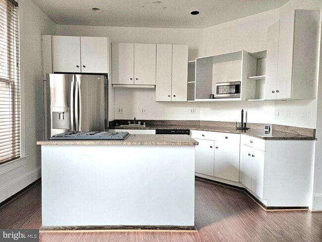 Photo - 1636 19th St NW