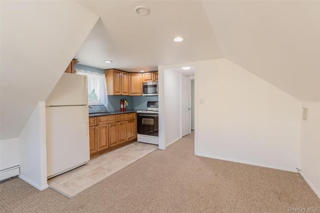 Photo - 306 5th Ave