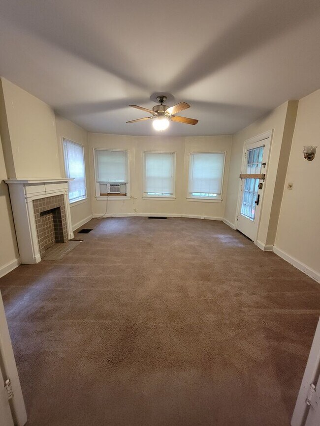 2048 Iuka Ave Unit B