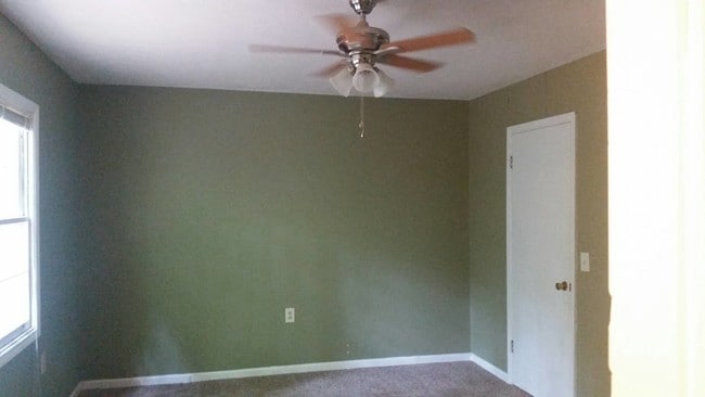 Photo - 318 N Country Club Dr
