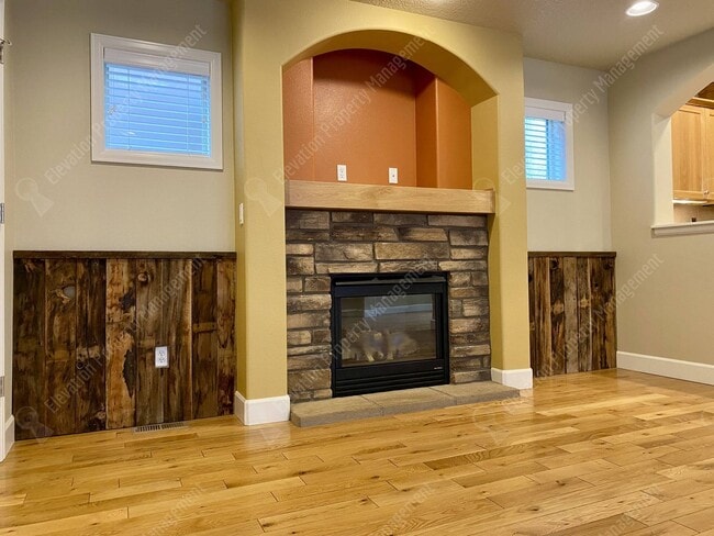 Photo - 3-BR Craftsman Home in NW Bend- Boyd Acres