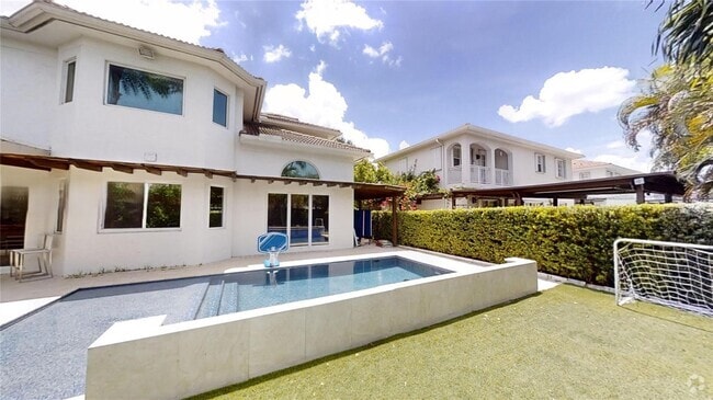 Building Photo - 7044 NW 113th Pl Rental