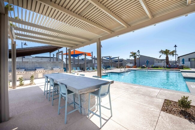 Photo - Quarter North