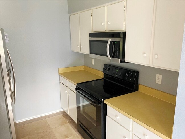 Photo - 12009 Greenwood Forest Dr