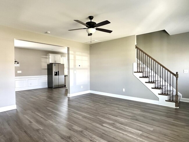 Photo - 150 Leach Creek Dr