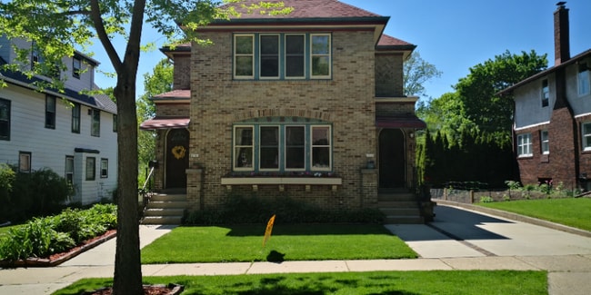 Building Photo - 1711 N 69th St