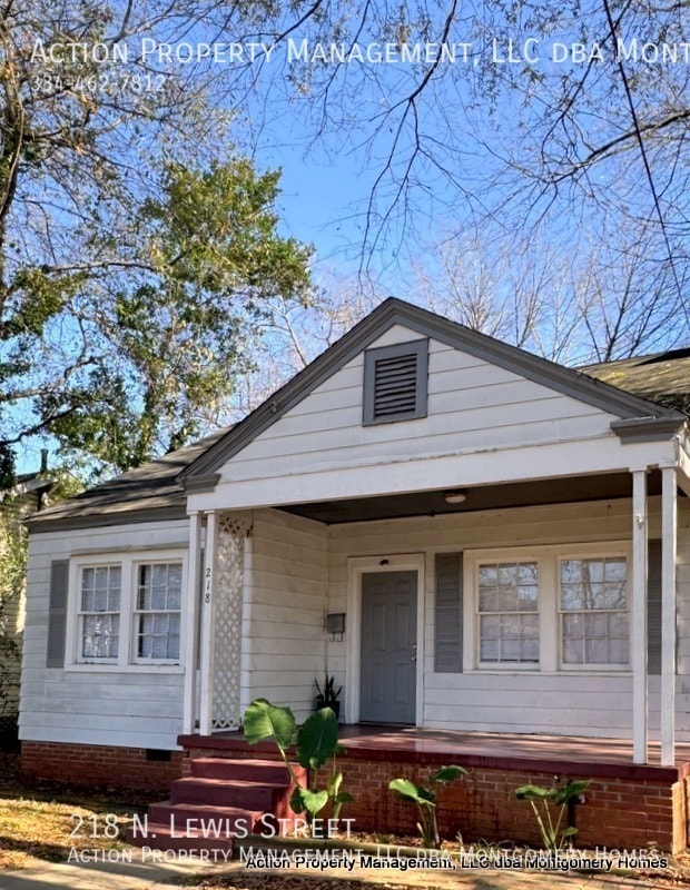 Photo - 218 N Lewis St