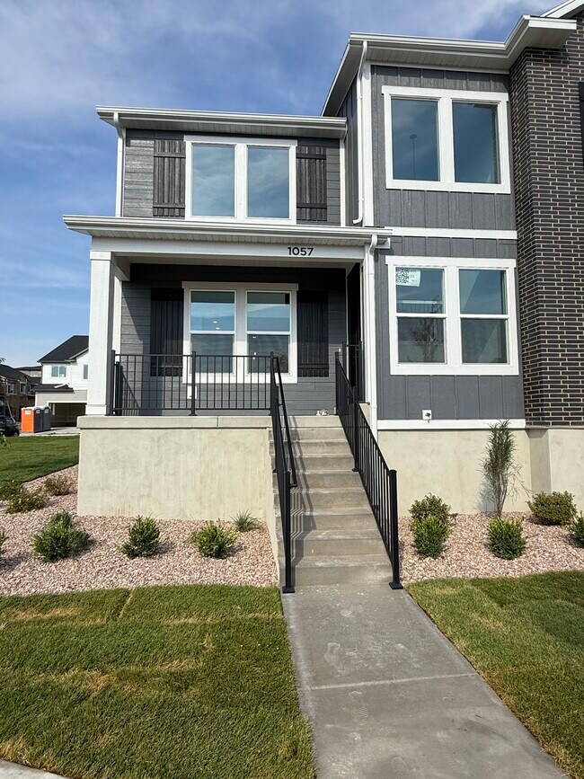 Building Photo - 1033 N Canvasback Dr Rental