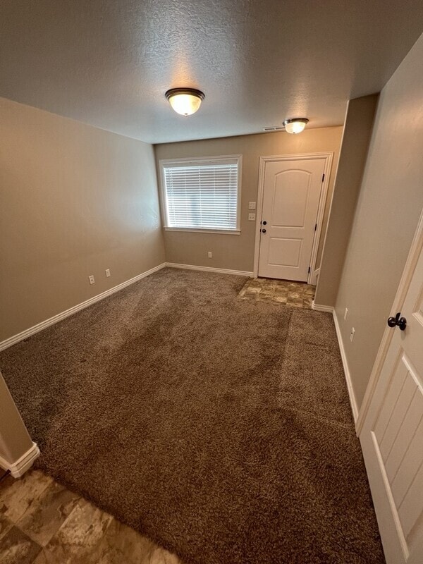 Photo - 465 N 2650 W