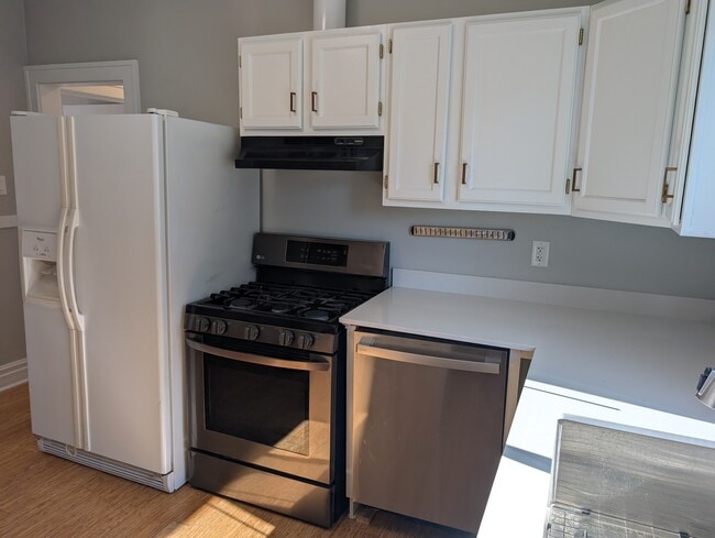 Photo - 1298 Marshall Ave Unit Upper