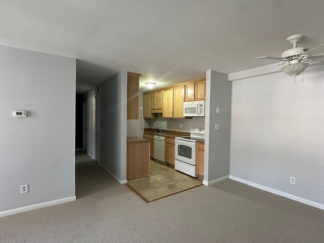 Photo - Move-In Ready 2BR/1BA Condo in Cardinal Forest Unit D