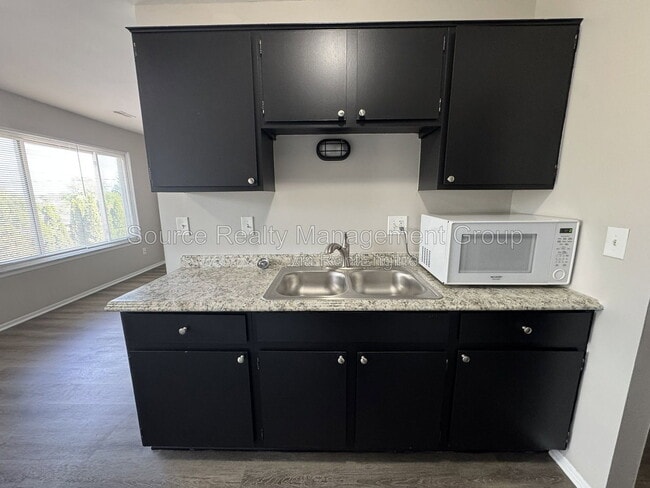 Photo - 4245 Quarry Rd
