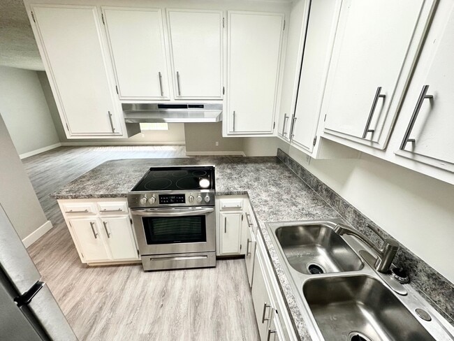 Photo - Village Terrace Unit 17