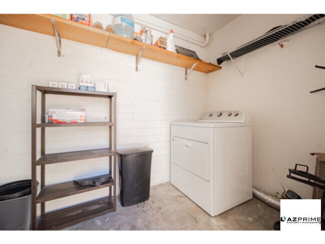 Photo - Charming 2/1 Phoenix Townhouse - Cozy, Con...
