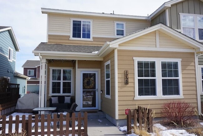 Building Photo - 1728 Portland Gold Dr
