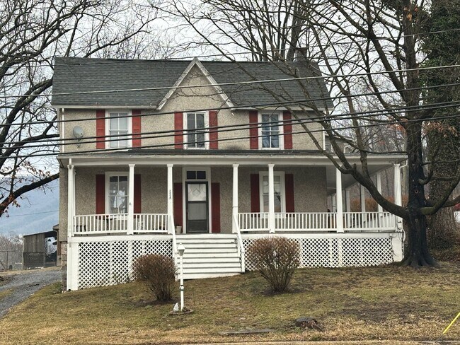 Photo - 2806 Beech Ave