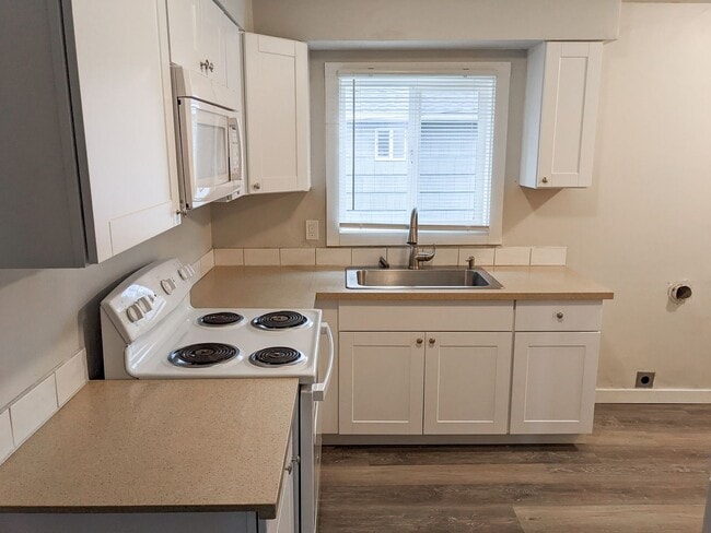 Photo - 322-324 Williams St Unit 322