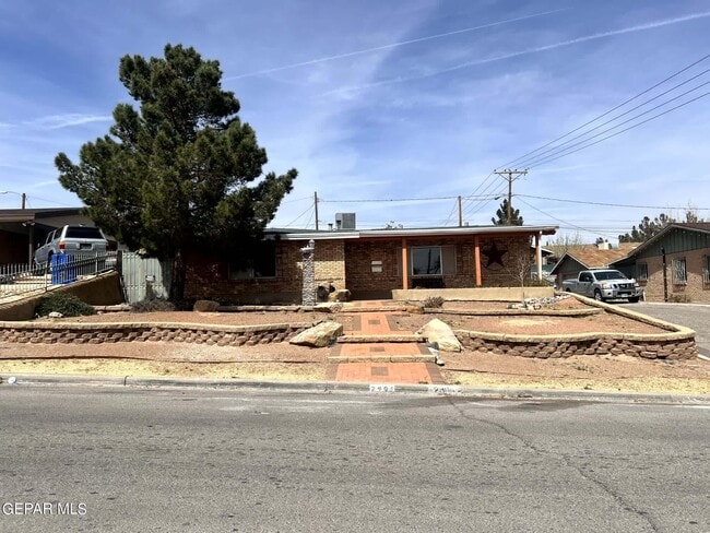Building Photo - 2905 Harrison Ave Rental