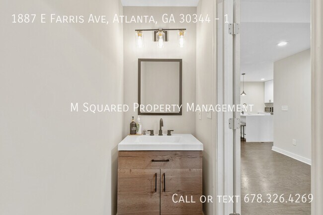 Photo - 1887 E Farris Ave