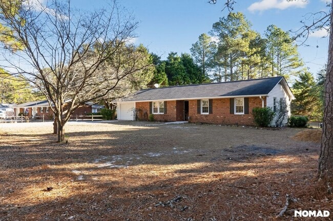 Photo - 215 N Pine St