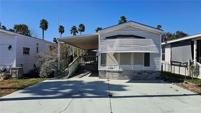 Building Photo - 21 Meadowlark St