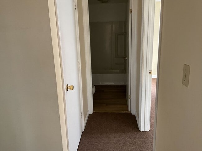 Photo - 35 Armory St Unidad 4