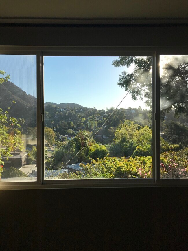 Photo - 3385 Troy Dr Unit Immaculate Vibes And View