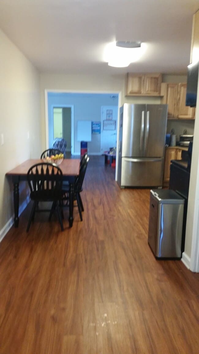 Photo - 2875 Dishroom Road