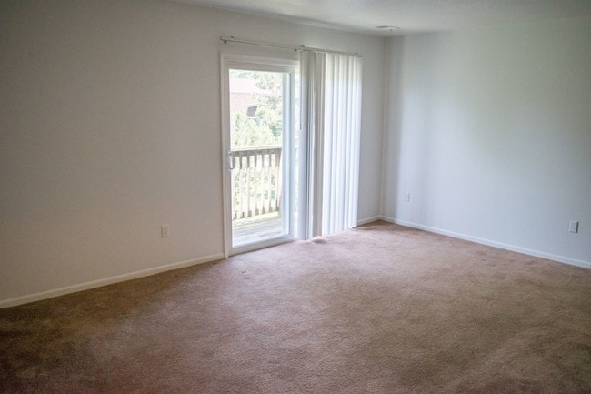 Photo - Five Points Courtyard Apartments