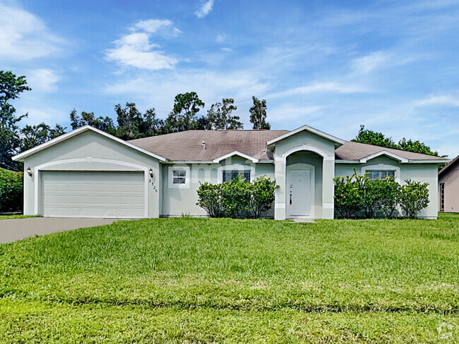 Building Photo - 2326 SE Shelter Dr Rental