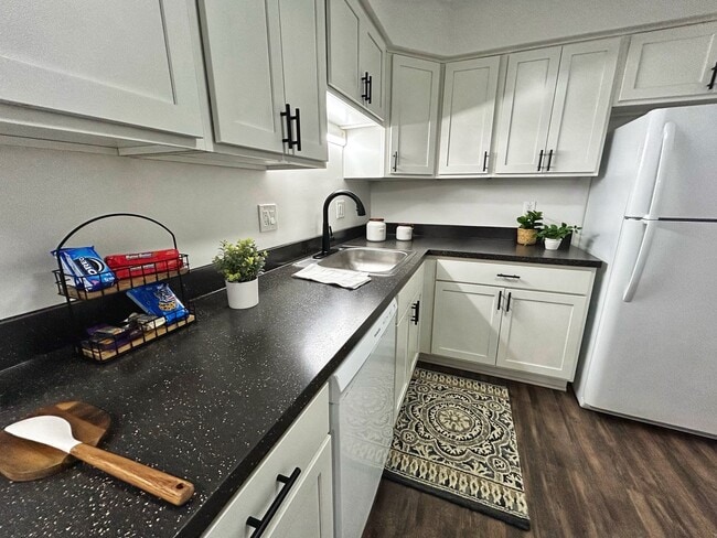 Willow Tree Apartments