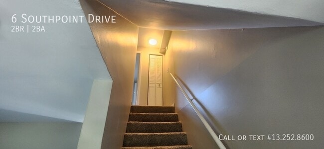 Photo - 6 Southpoint Dr