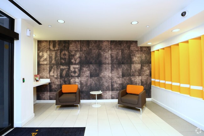 611 Park Avenue