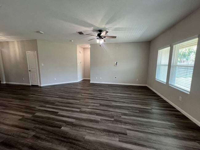 Photo - 31657 Nimbus Dr