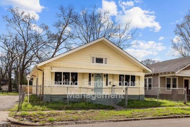 Photo - 1233 Fulton Ave SW