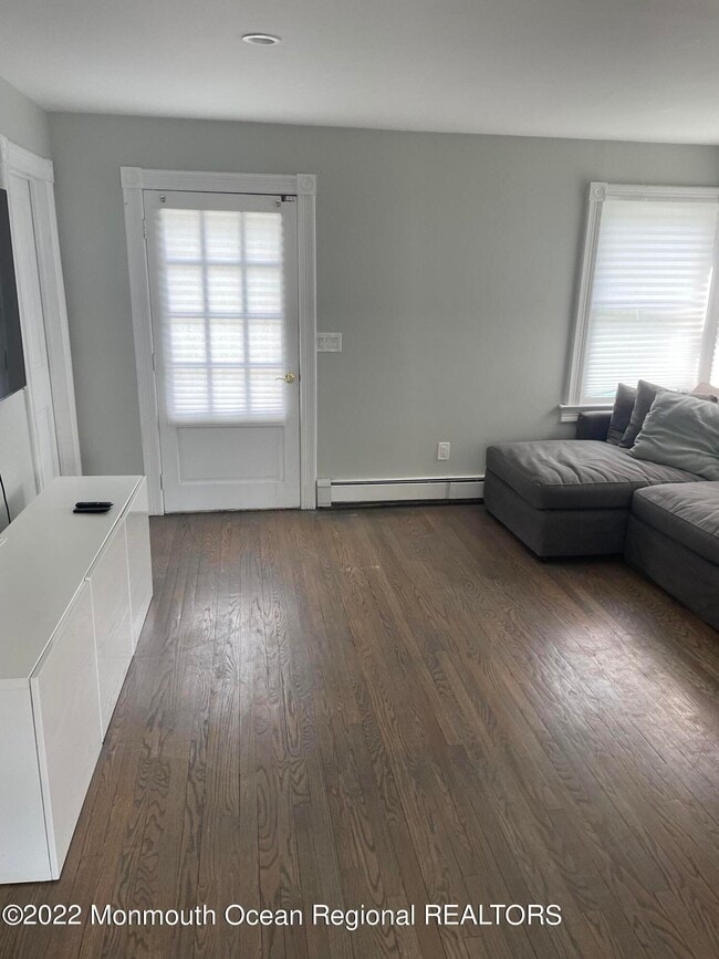 Photo - 363 Lake Ave