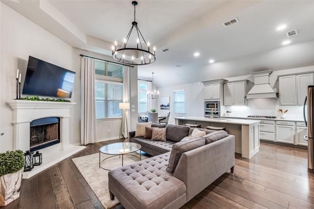 Photo - 1016 Lake Sierra Wy