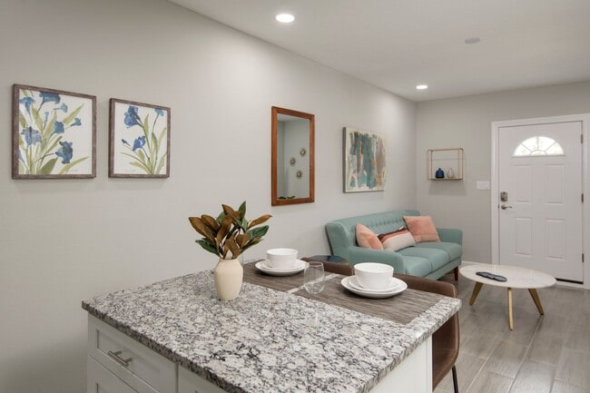 Photo - 1158 7th St S Unidad A