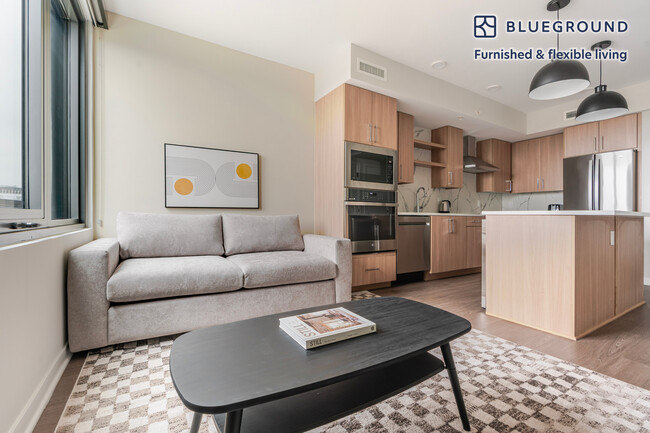 Photo - 3275 Washington Blvd Unit FL9-ID1096