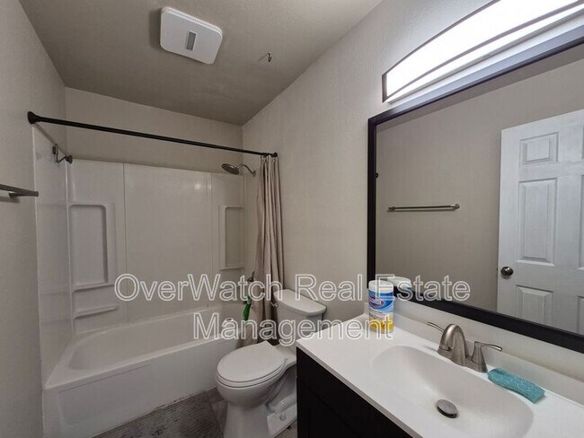 3162 Tarwater Ave Unit 1